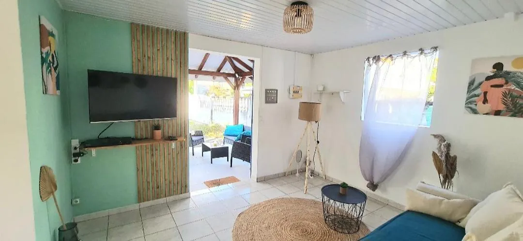 Villa Bikanat Sainte Anne 0*, 圣安尼